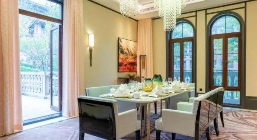 Grand Bay Hotel Beijing