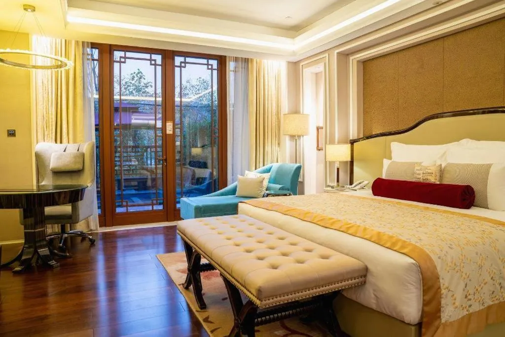 Bed in Grand Bay Hotel Beijing