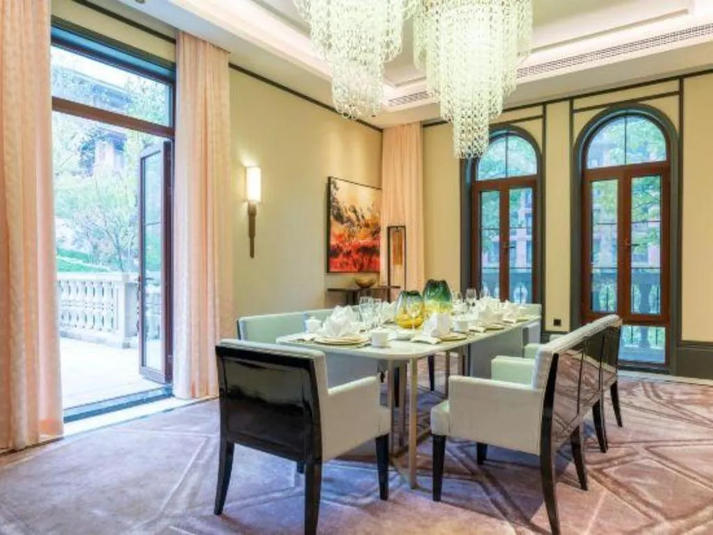 Grand Bay Hotel Beijing