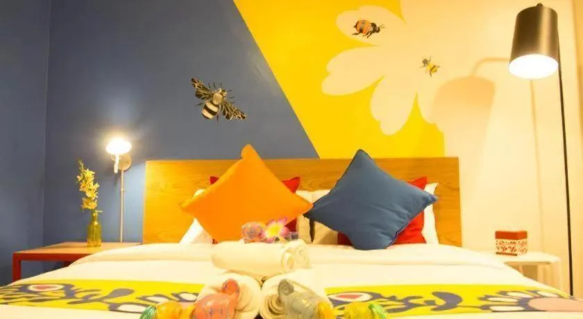 Bed in Non Nid Non Noi Design Residence