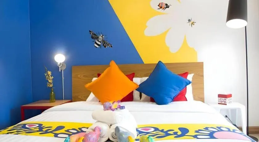 Bed in Non Nid Non Noi Design Residence