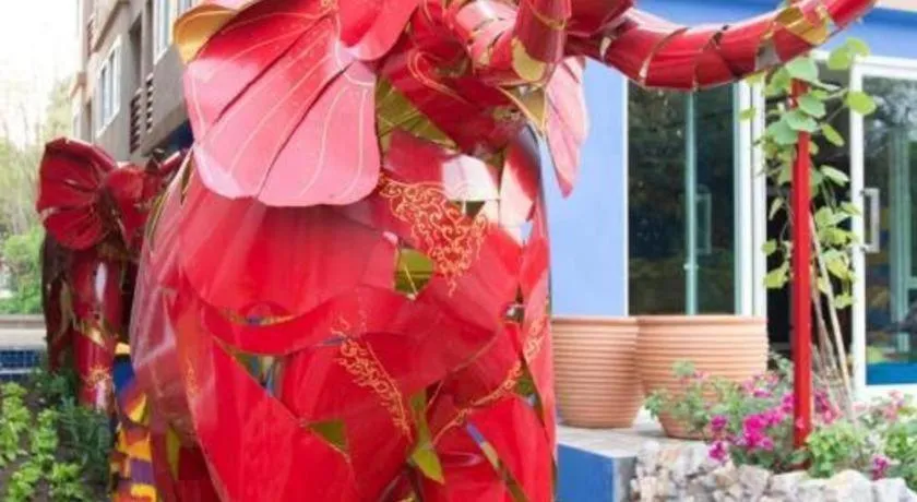 Non Nid Non Noi Design Residence