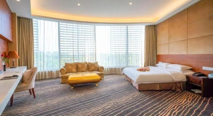 Bed in Suzhou Phoenix Hotspring Resort