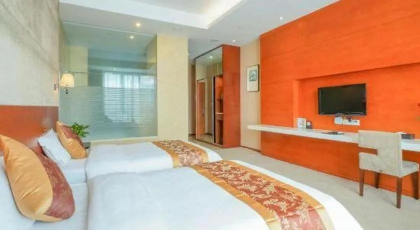 Bed in Suzhou Phoenix Hotspring Resort