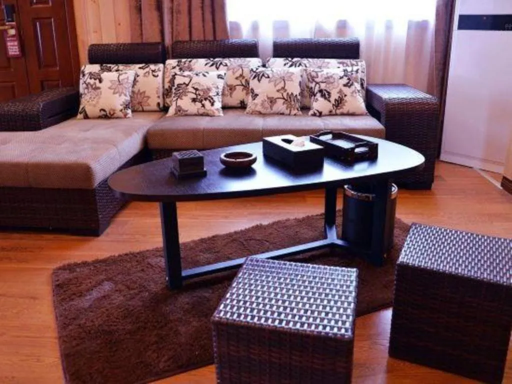 Suzhou Phoenix Hotspring Resort