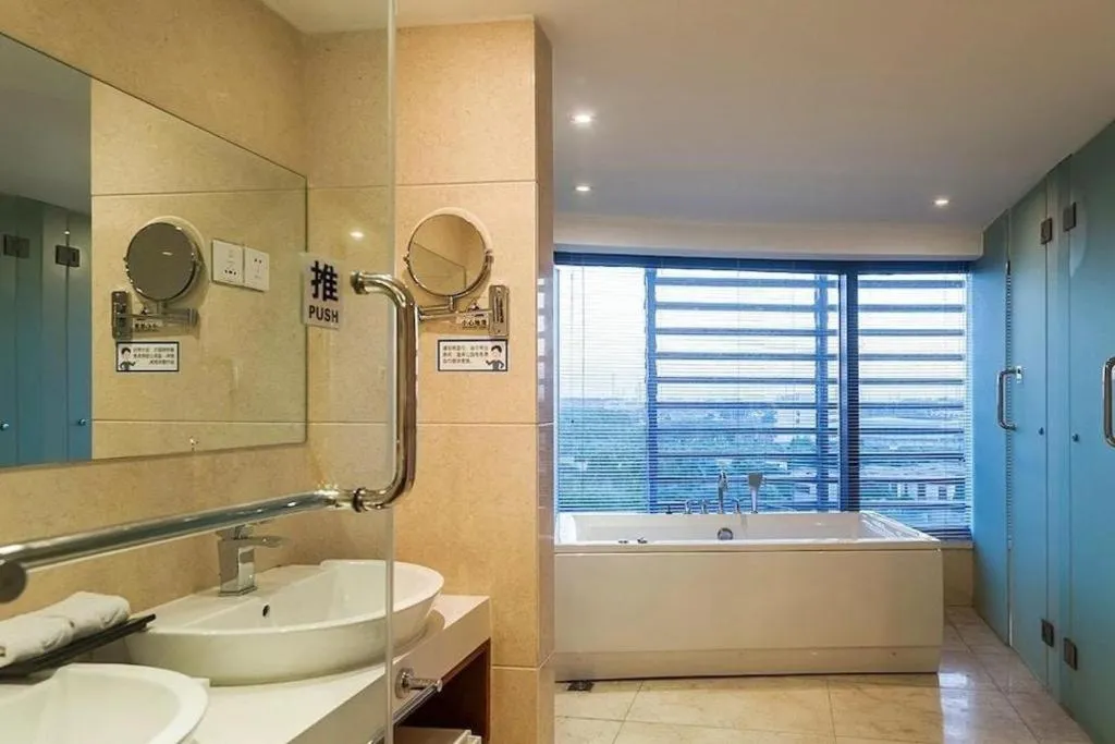 Suzhou Phoenix Hotspring Resort