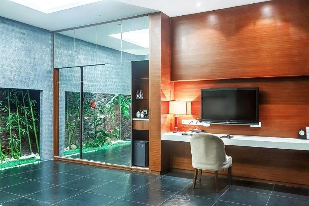 Suzhou Phoenix Hotspring Resort