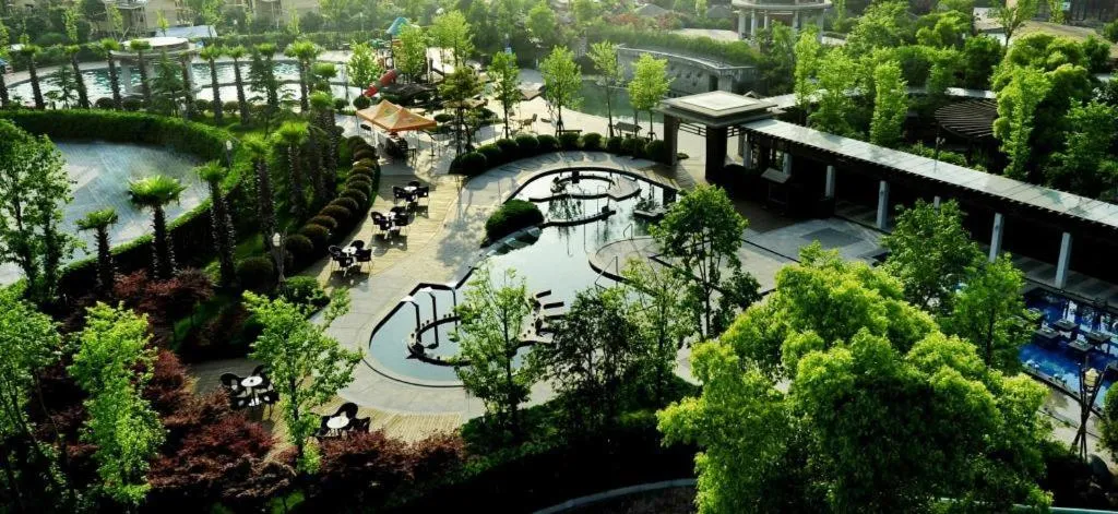 Suzhou Phoenix Hotspring Resort