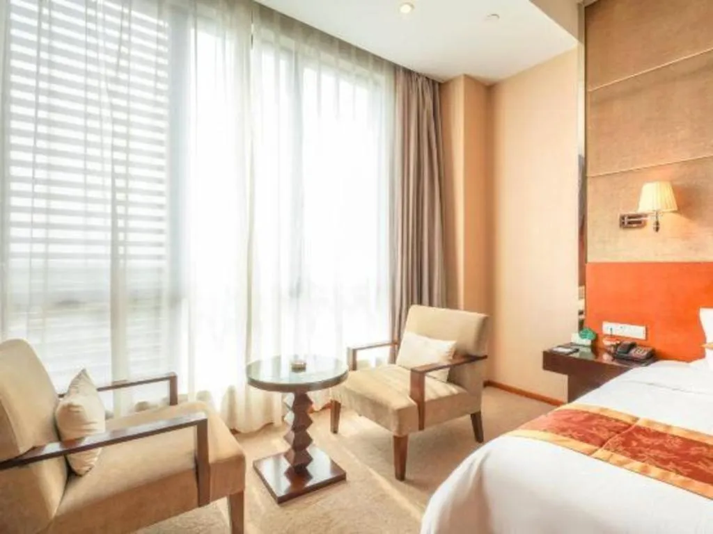 Bed in Suzhou Phoenix Hotspring Resort