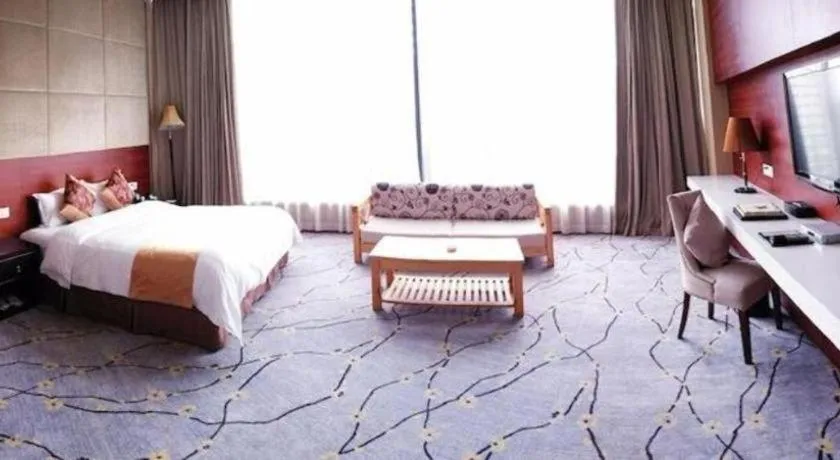 Bed in Suzhou Phoenix Hotspring Resort