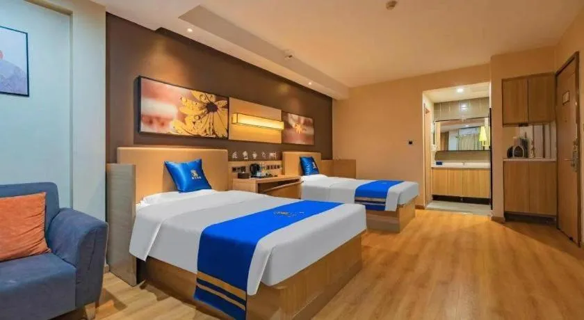 Bed in IU Hotel Chengdu High-Tech Zone Longhu Times Street