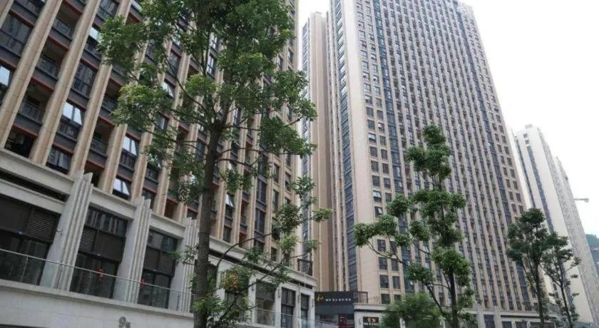 IU Hotel Chengdu High-Tech Zone Longhu Times Street