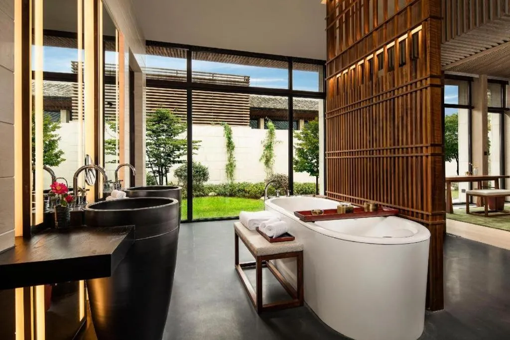 AHN LUH Zhu Jia Jiao