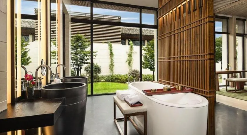 AHN LUH Zhu Jia Jiao