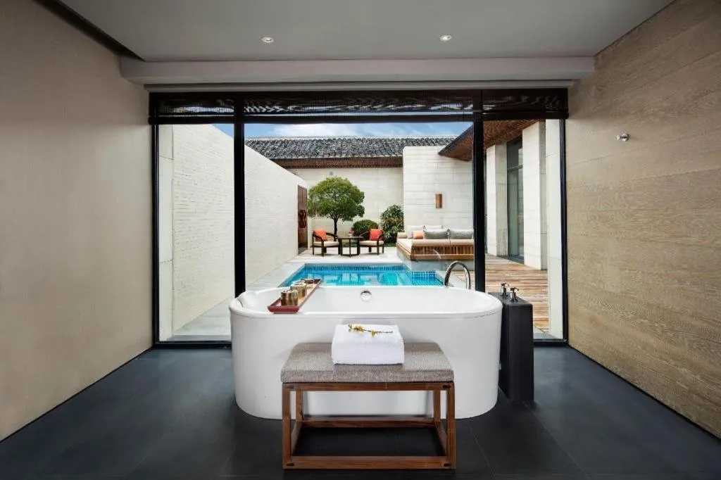 AHN LUH Zhu Jia Jiao