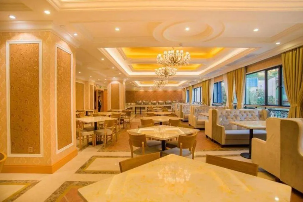 Vienna Hotel Guangxi Liuzhou Xijiang Vientiane City