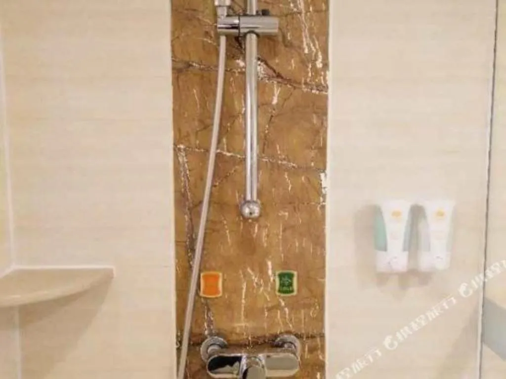 Vienna Hotel Guangxi Liuzhou Xijiang Vientiane City