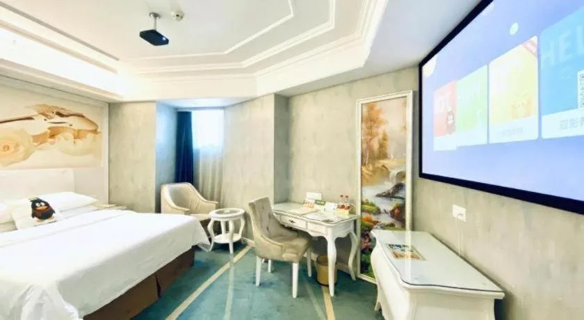Bed in Vienna Hotel Guiyang Jiaxiulou Jichang Road