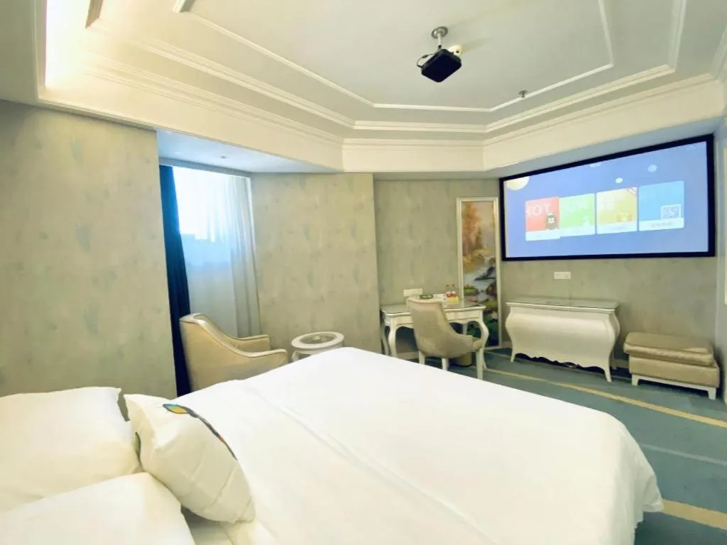 Bed in Vienna Hotel Guiyang Jiaxiulou Jichang Road