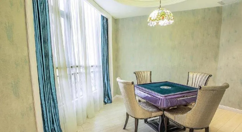 Vienna Hotel Guiyang Jiaxiulou Jichang Road