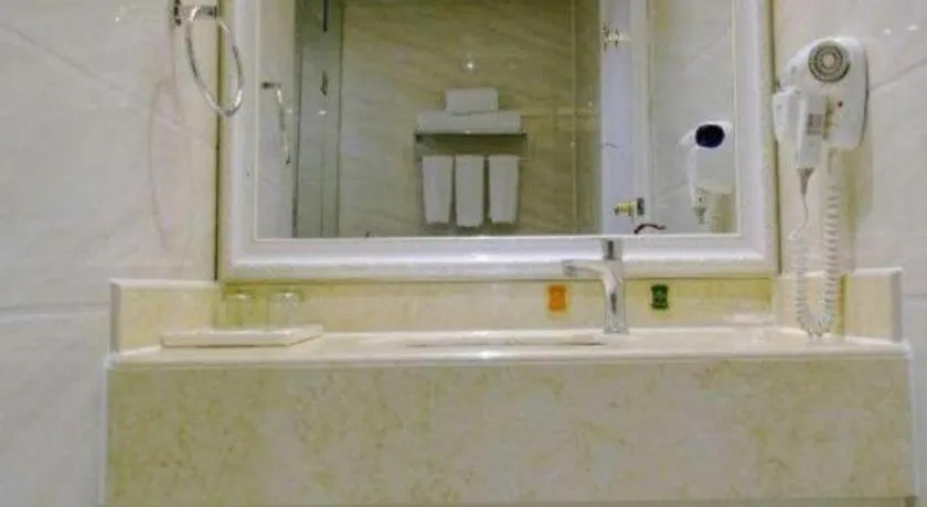 Vienna Hotel Guiyang Jiaxiulou Jichang Road