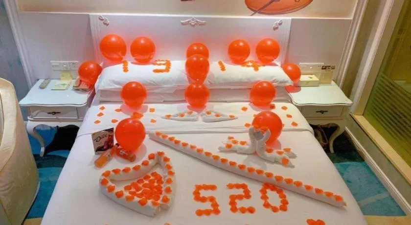 Vienna Hotel Guiyang Jiaxiulou Jichang Road