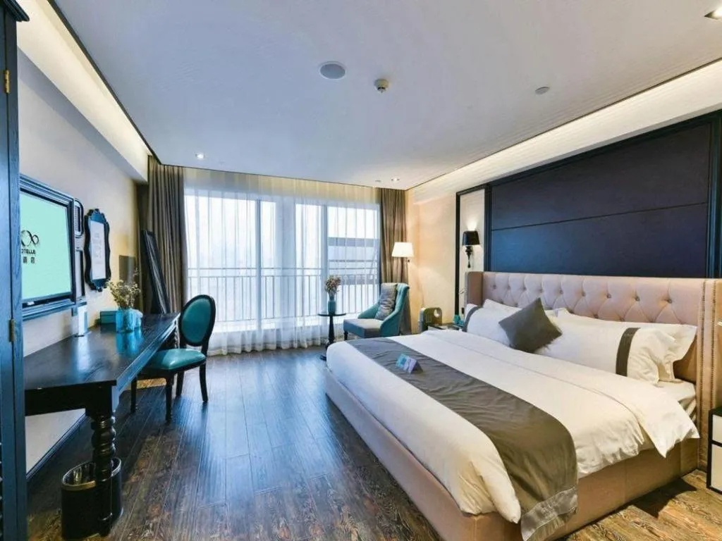 Bed in Xana Hotelle Chengdu East Railway Station Kaide Plaza