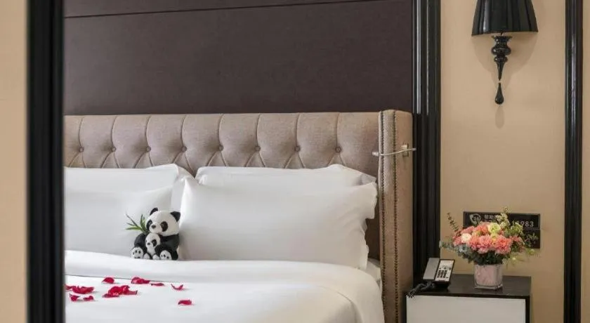 Bed in Xana Hotelle Chengdu East Railway Station Kaide Plaza