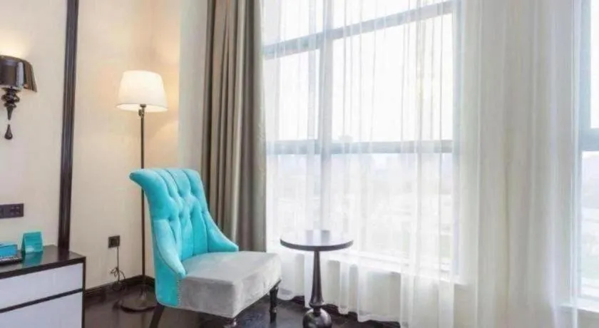 Xana Hotelle Chengdu East Railway Station Kaide Plaza