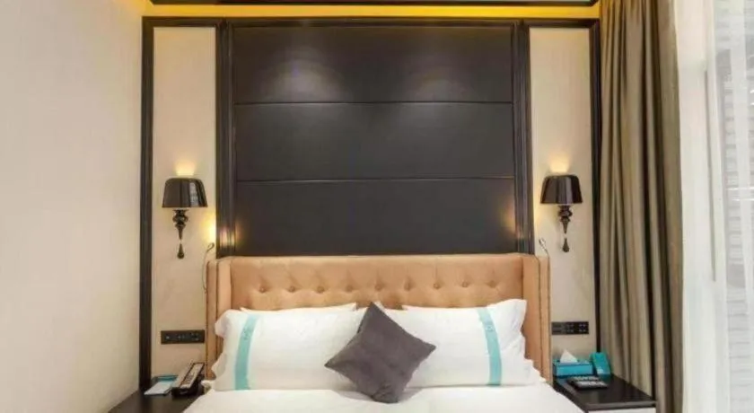 Bed in Xana Hotelle Chengdu East Railway Station Kaide Plaza