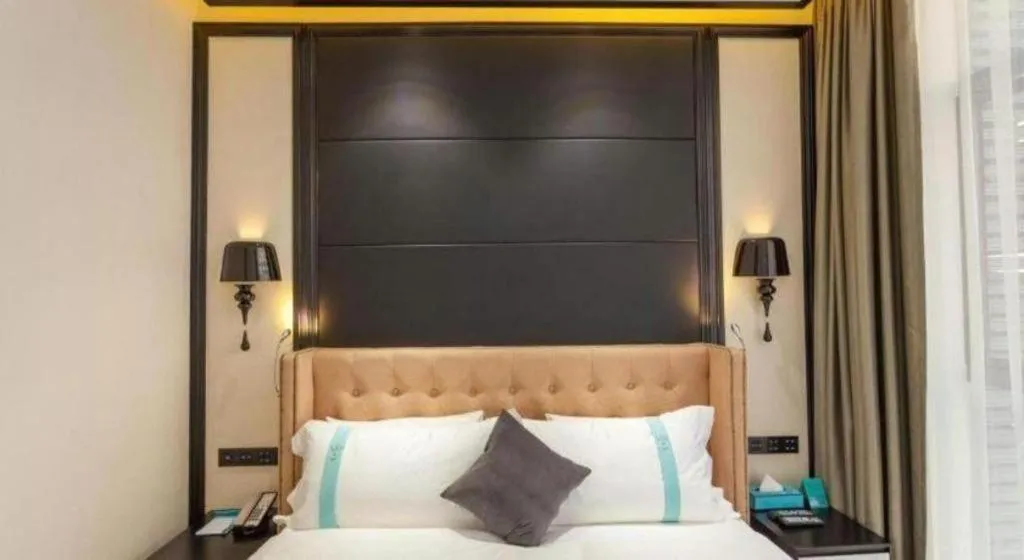 Bed in Xana Hotelle Chengdu East Railway Station Kaide Plaza