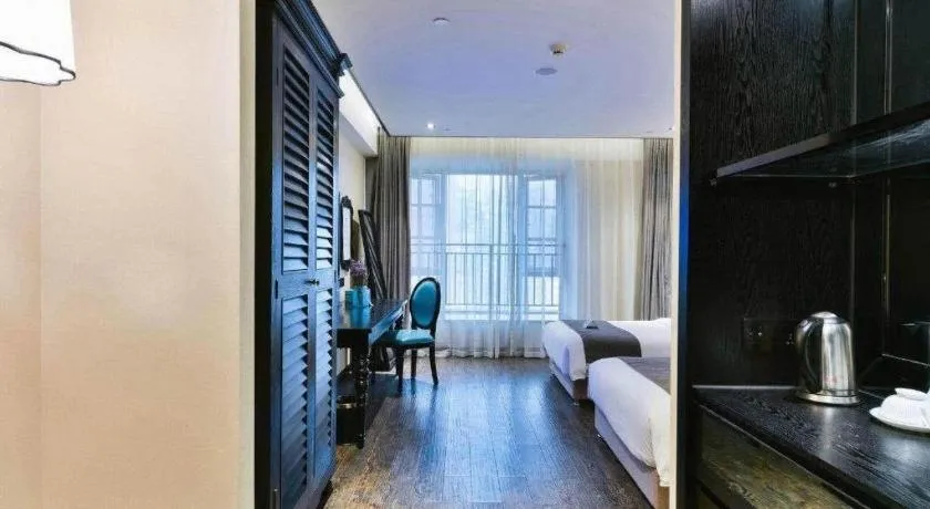 Xana Hotelle Chengdu East Railway Station Kaide Plaza