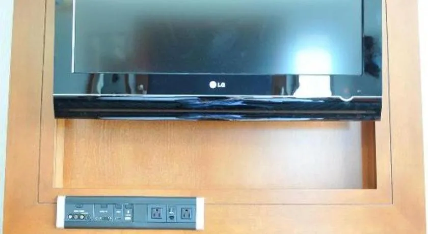 THE HOTEL AT KIRKWOOD CENTER