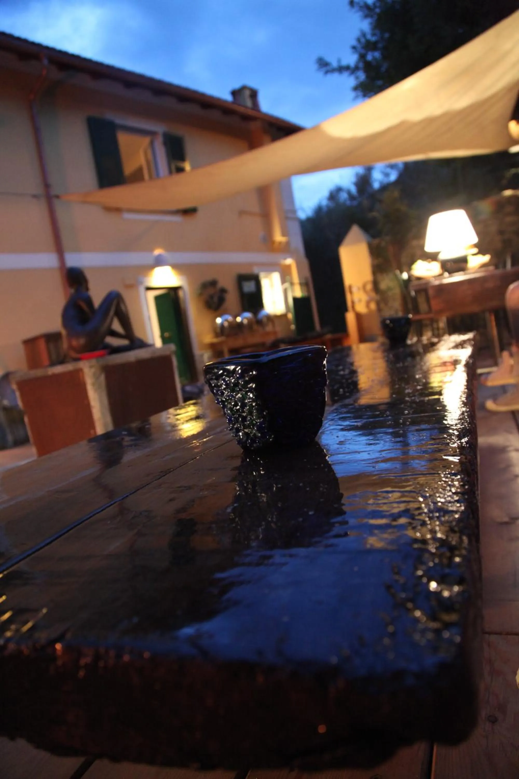 Facade/entrance in BBQ Lodge