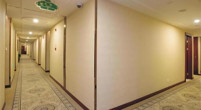 Vienna 3 Best Hongqiao Exhibition Center Beiqing Highway