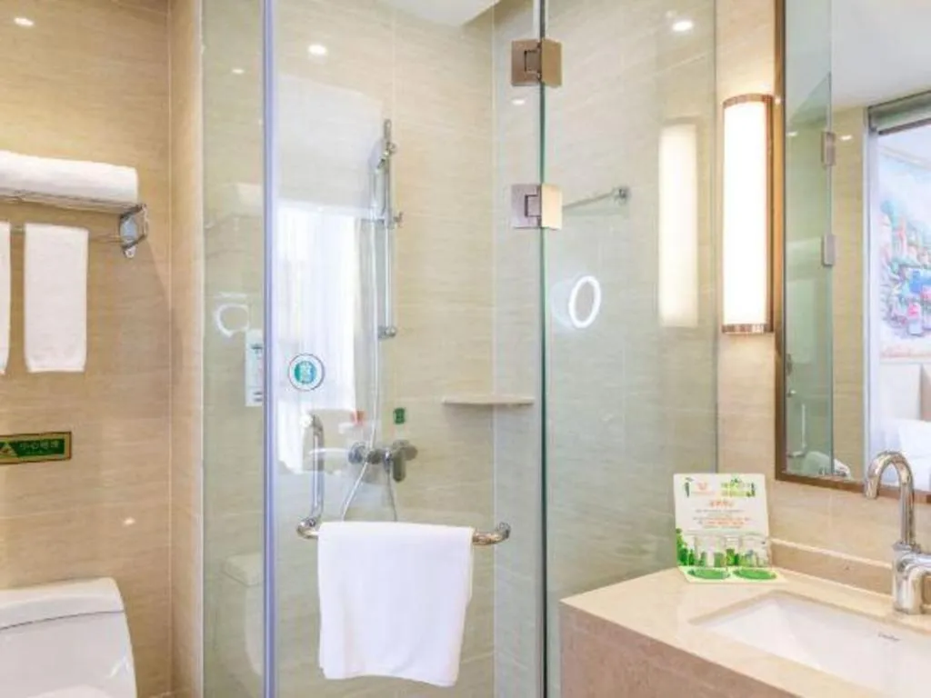 Vienna 3 Best Hongqiao Exhibition Center Beiqing Highway