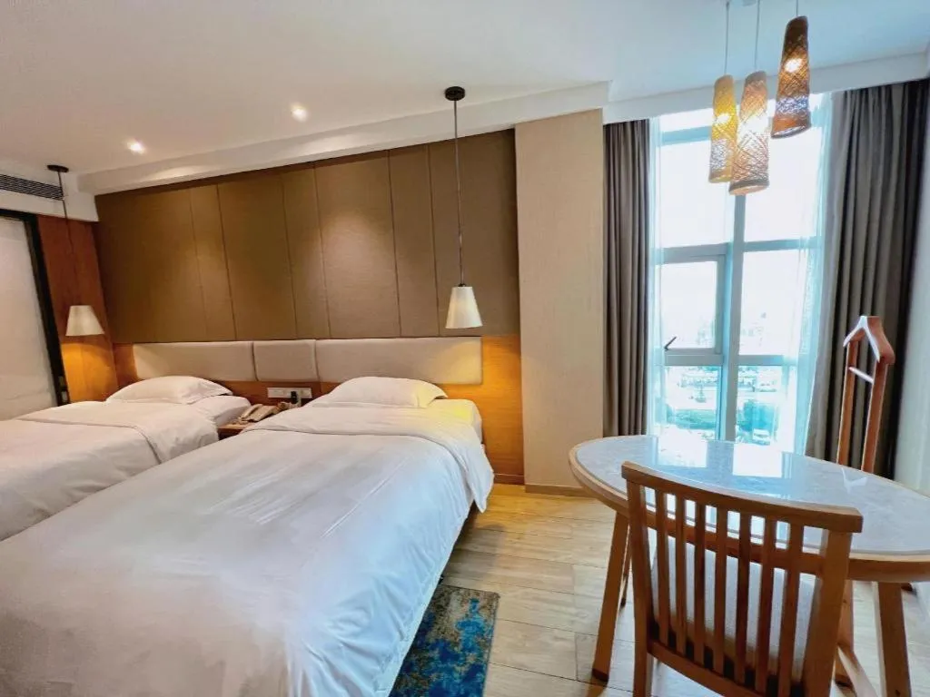 Bed in Excemon Beach Hotel Beihai