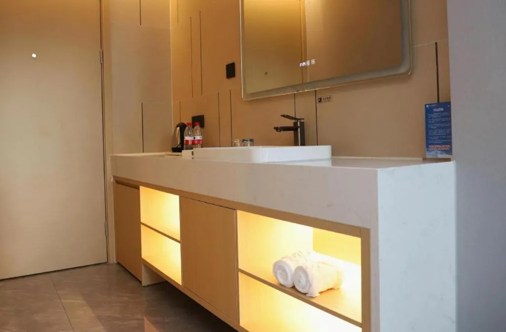 Excemon Beach Hotel Beihai