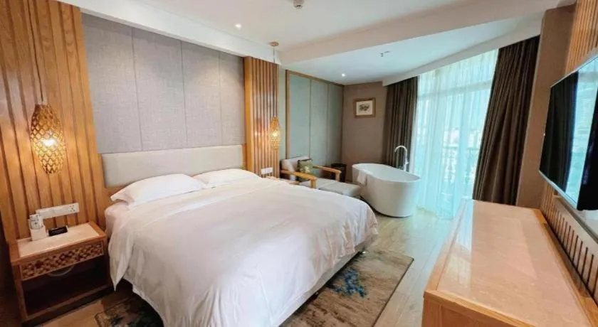 Bed in Excemon Beach Hotel Beihai