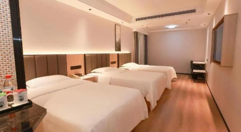 Bed in GreenTree Inn Maanshan Hanshan District Jiuwu Square Hotel