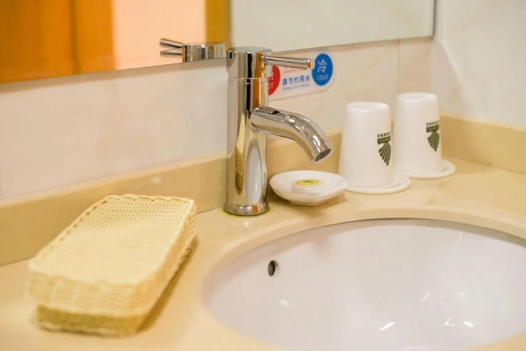 GreenTree Alliance Suzhou Zhangjiagang Nanfeng Town Hotel