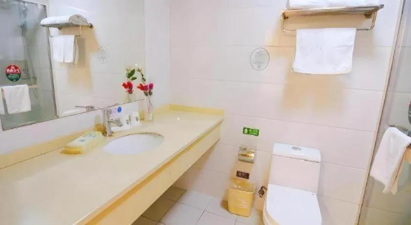 GreenTree Alliance Suzhou Zhangjiagang Nanfeng Town Hotel