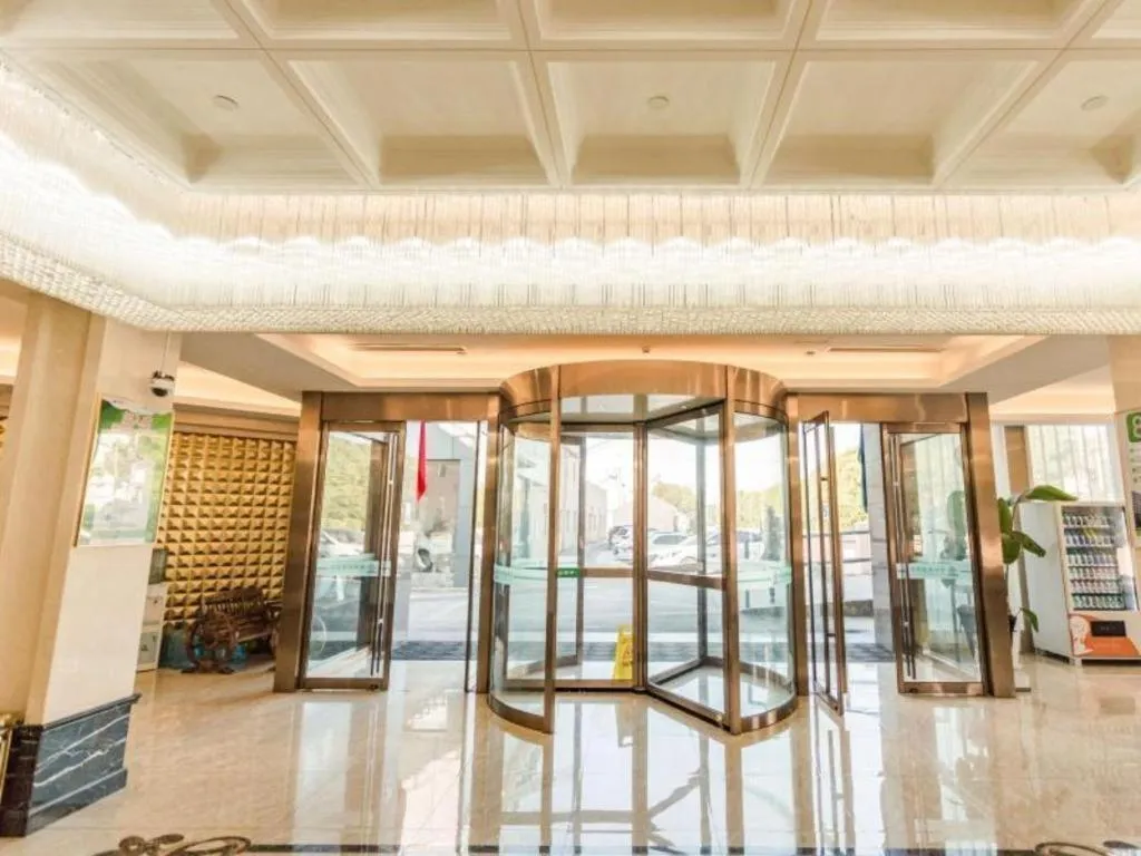 GreenTree Alliance Disneyland North Gate