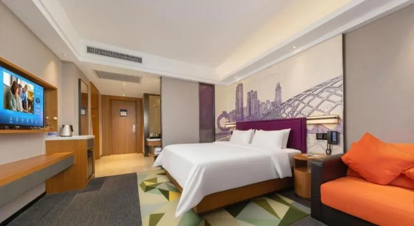 Bed in Hampton by Hilton Guangming Shenzhen