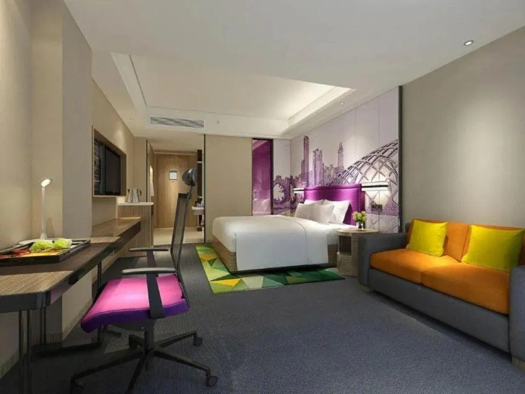 Bed in Hampton by Hilton Guangming Shenzhen