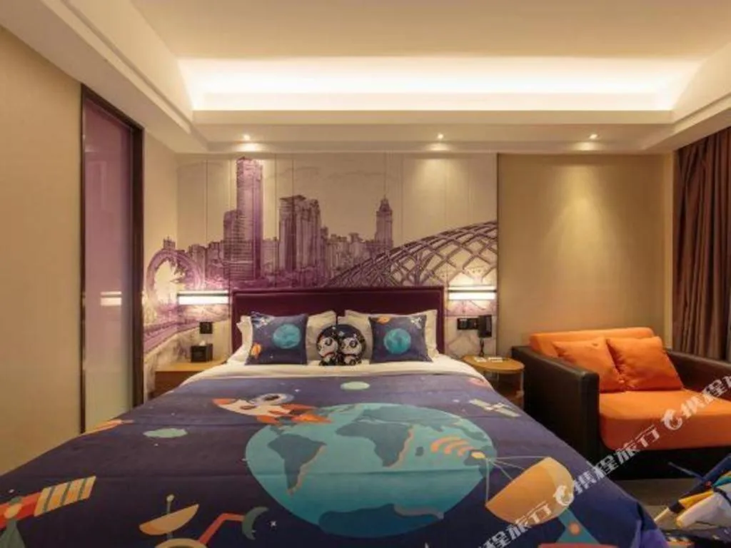 Bed in Hampton by Hilton Guangming Shenzhen