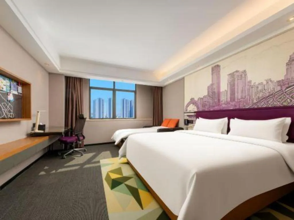 Bed in Hampton by Hilton Guangming Shenzhen
