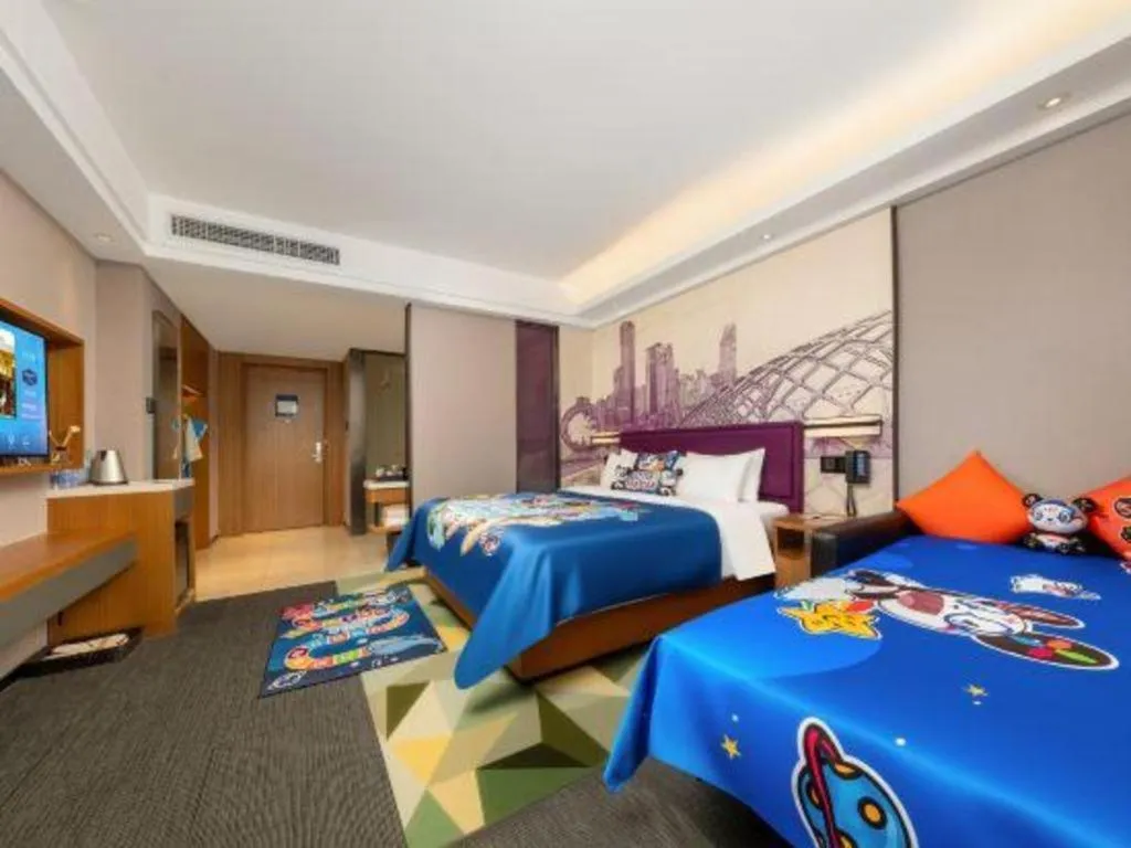 Bed in Hampton by Hilton Guangming Shenzhen