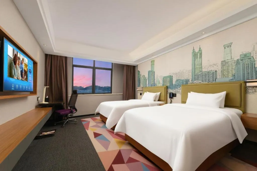 Bed in Hampton by Hilton Guangming Shenzhen