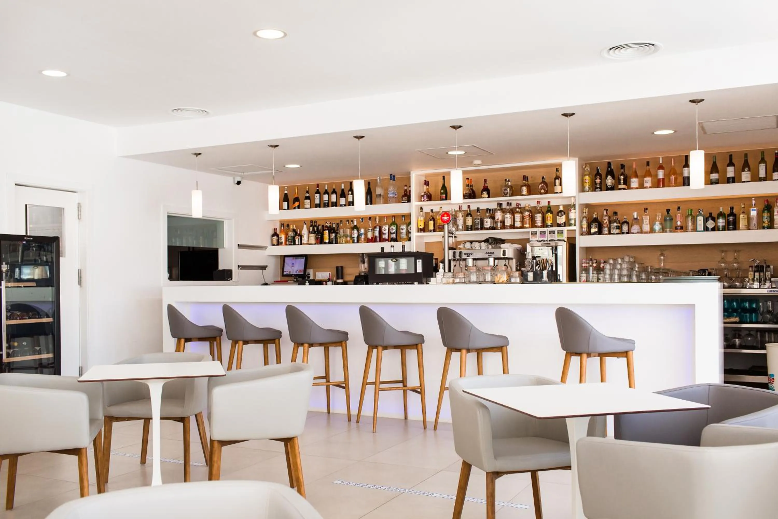 Restaurant/places to eat in Sagitario Menorca Mar Adults only